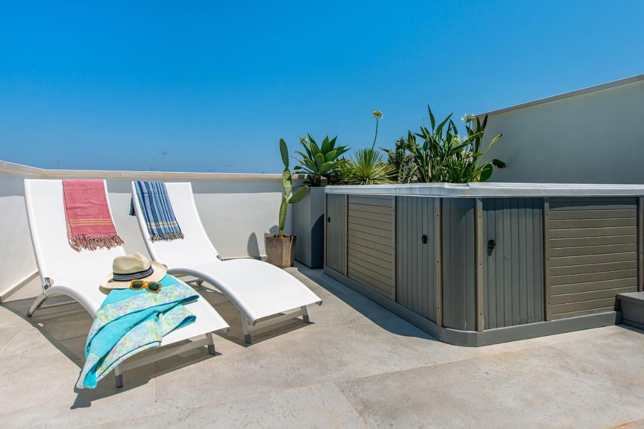 Belvedere Apartment & Pool - Housea بولينيانو آ ماري المظهر الخارجي الصورة